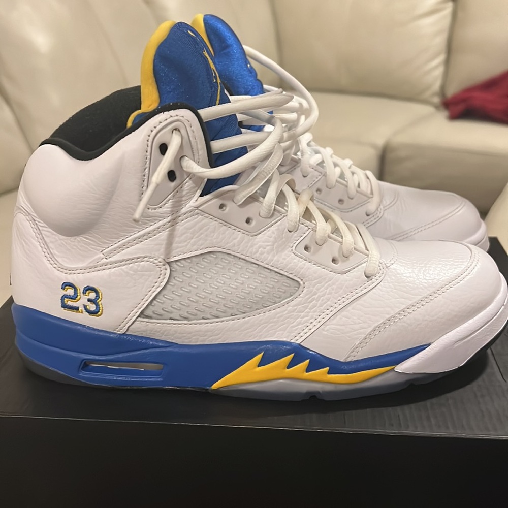 Air Jordan 5 retro “laney” good condition Men SZ 8.5